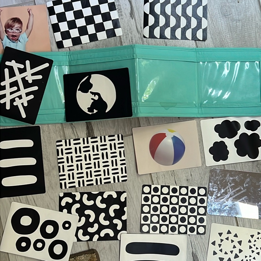 Lovevery visual sensory board with mirror